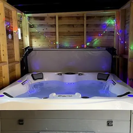 Central Area Terraced House With Private Hot Tub Lincoln Exterior foto